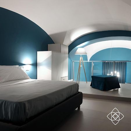 B&Bari, Via Cairoli, Le Case Di Aurelia Guesthouse מראה חיצוני תמונה