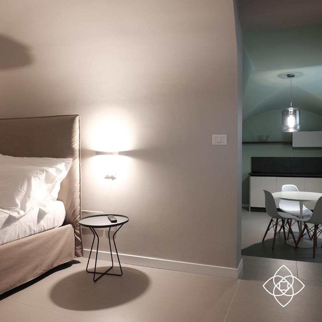 B&Bari, Via Cairoli, Le Case Di Aurelia Guesthouse מראה חיצוני תמונה