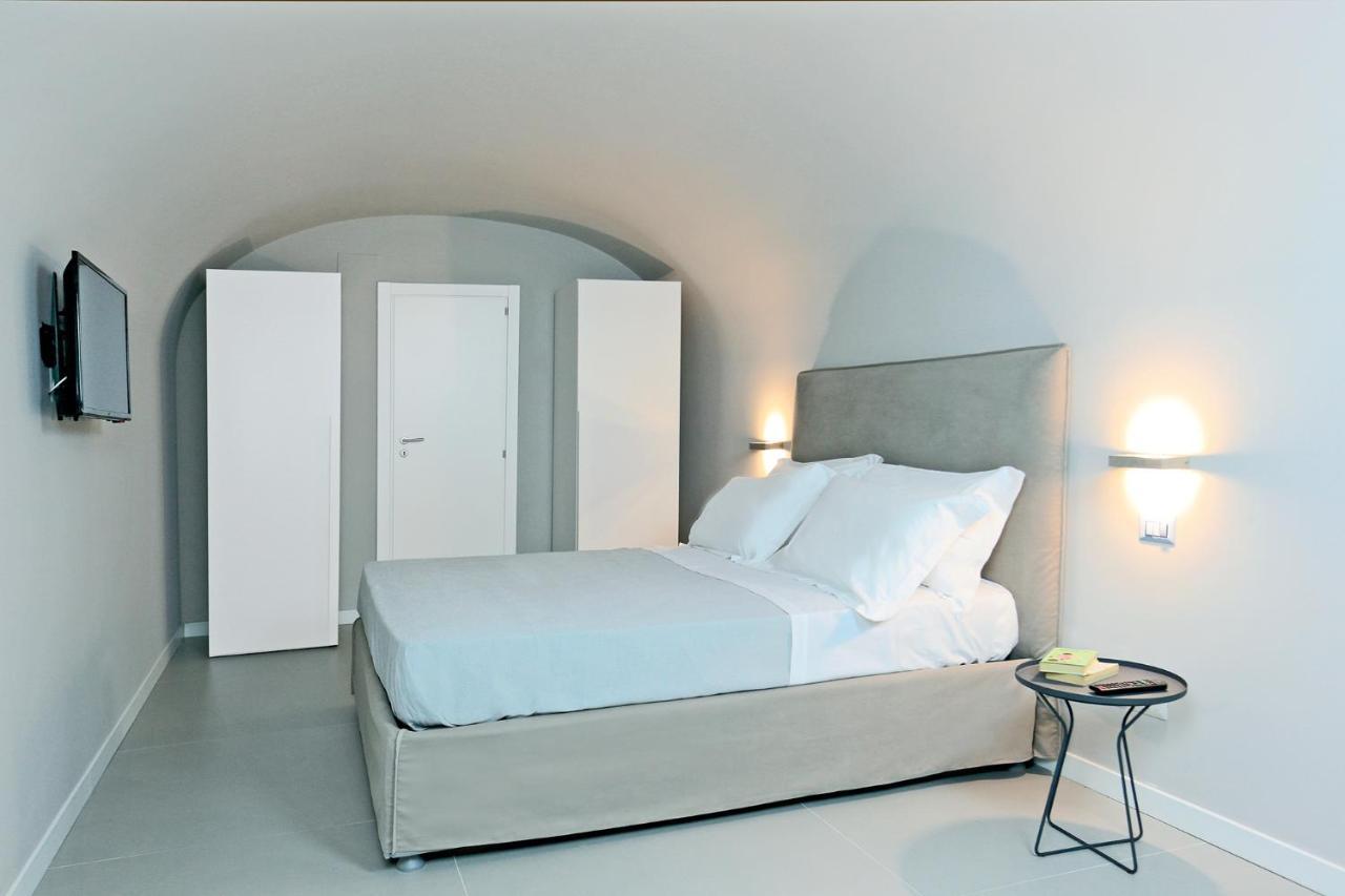 B&Bari, Via Cairoli, Le Case Di Aurelia Guesthouse מראה חיצוני תמונה